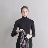 How to wear Zoelle Nordic Butterfly Pleated Scarf
