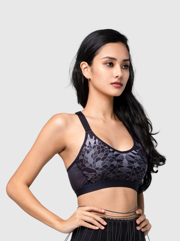 Buy Lady Lyka Red Non Wired Padded Sports Bra for Women Online
