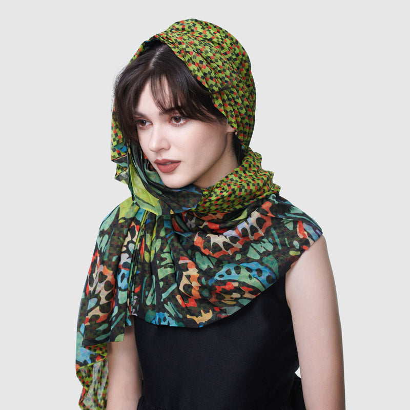 Pleated scarf outlet