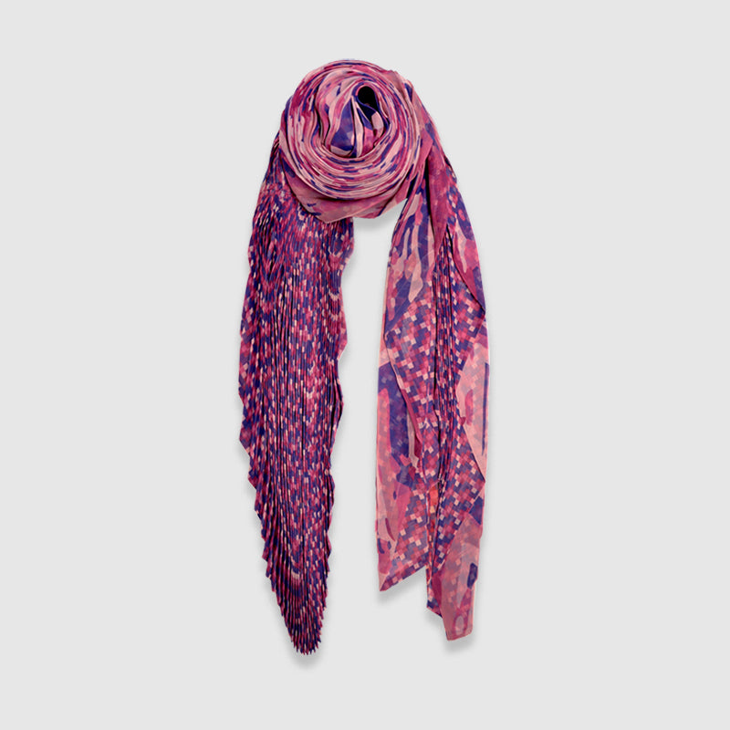 Zoelle Mauve Chevron Pleated Scarf